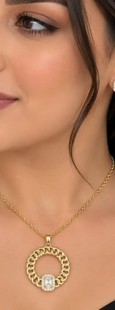 Ensemble de bijoux pour femmes de luxe à vendre, composé d'une chaîne et de boucles d'oreilles