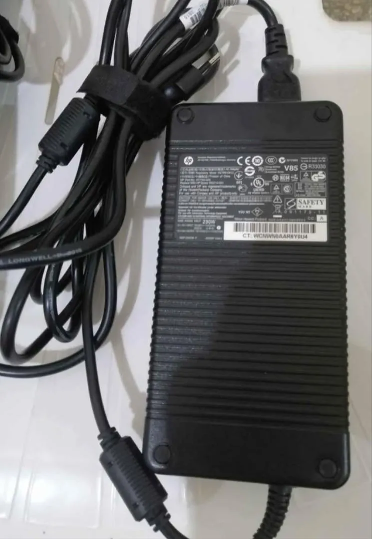 Chargeur HP 19.5V 11.8A Original