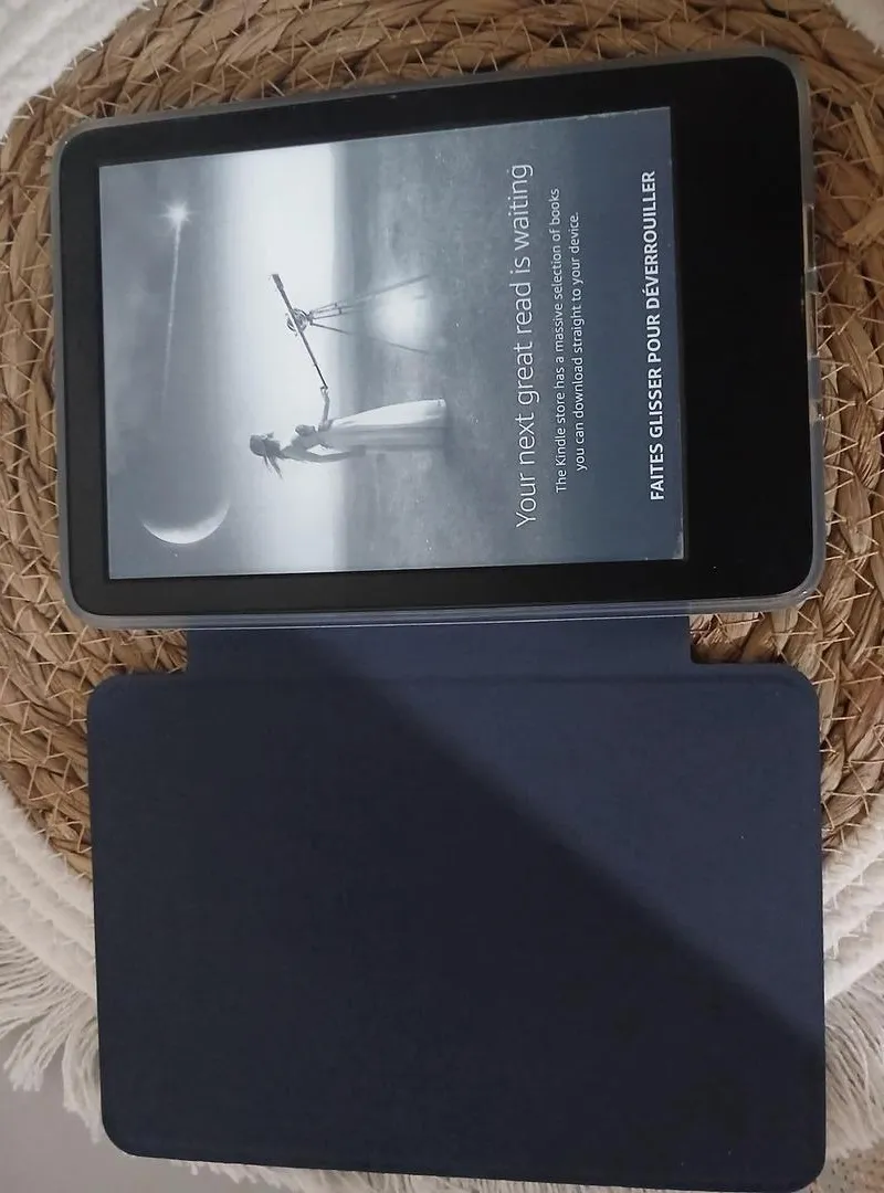 Kindle 11ème génération 16Go avec housse