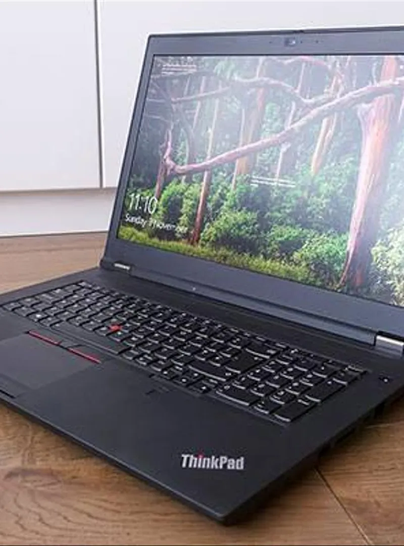 LENOVO P73 I9 9ÈME GÉN RTX4000 32Ram 1Tb SSD
