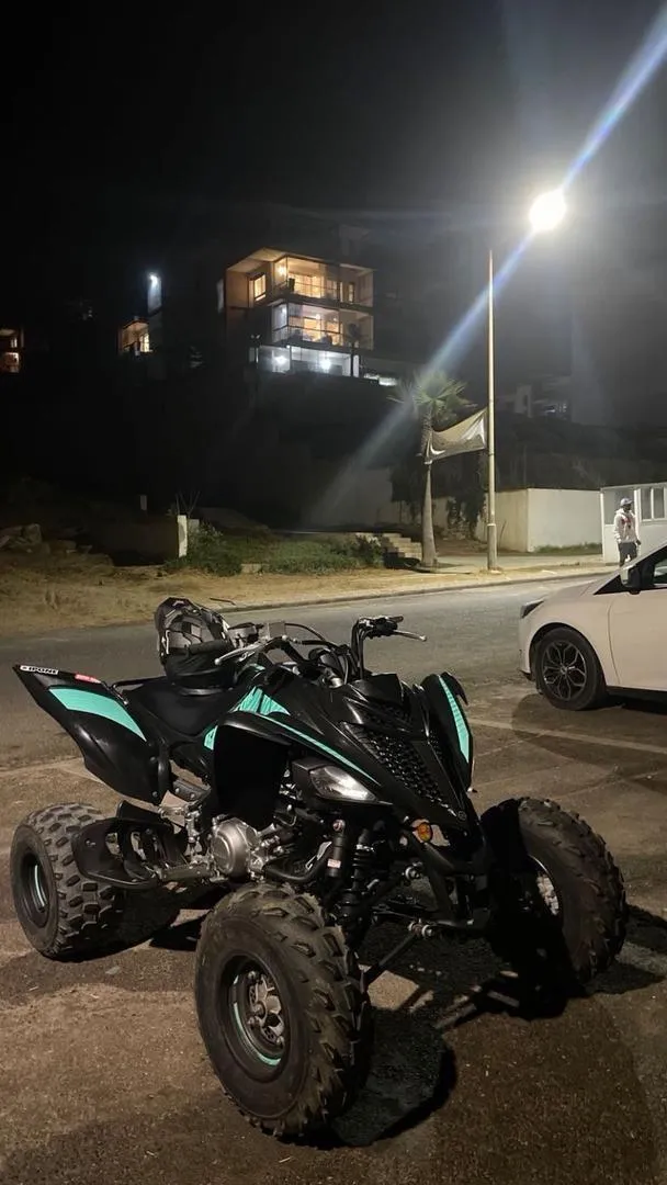 Raptor 700R prix négociable pour les intéressés