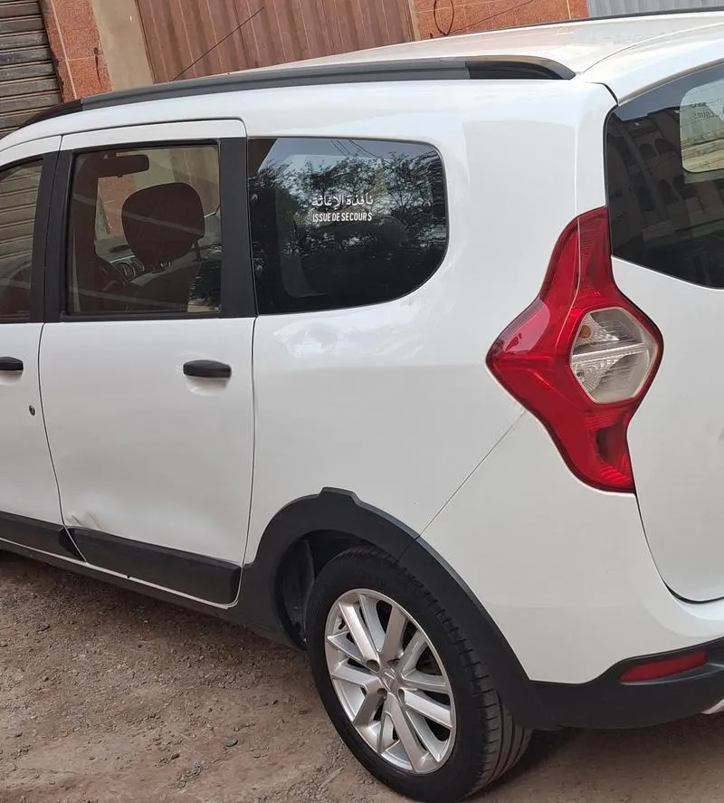 Lodgy Stepway 2023