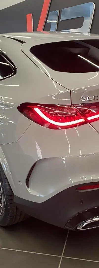 Mercedes- GLC 300de AMG LINE PLUS