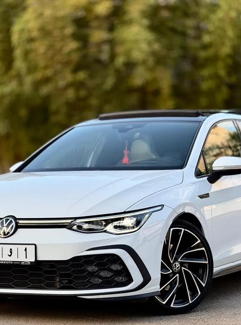 Voiture magnifique
