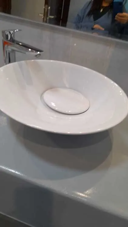 ENSEMBLE LAVABO ROBINET ET ACCESSOIRE