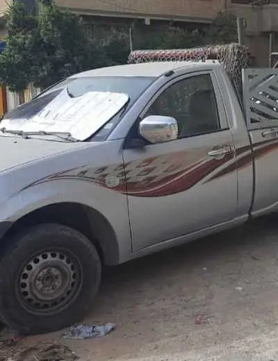 Pickup mitsubishi L200 à louer