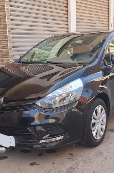 Renault Clio Diesel Manuelle 2020 à Temara