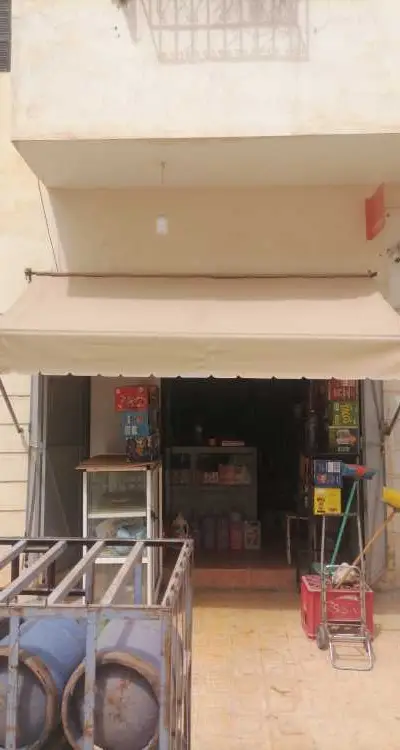 À vendre: Local commercial a FES