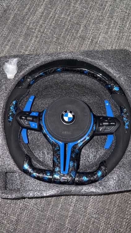 Volant Carbon Fiber Sport Pour Audi Mercedes et BM