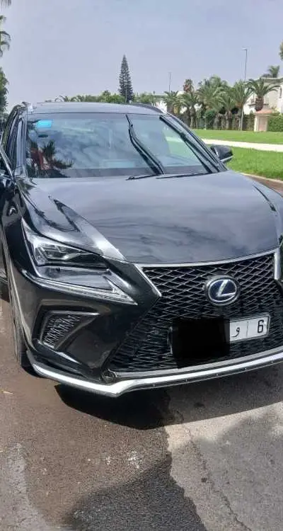 Lexus NX300h Hybride Automatique 2018 à Casablanca