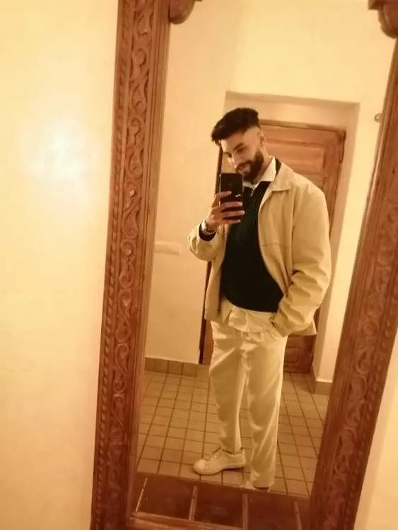 Je suis à la recherche d'emploi au niveau de hôtel