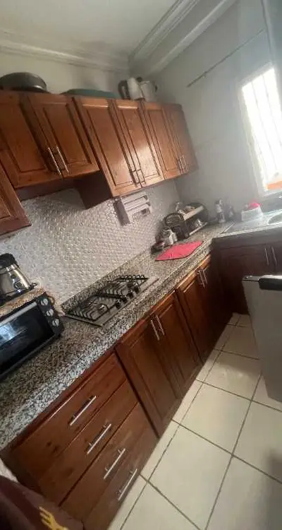 Appartement meublè a loué 3300 dhs langue durée
