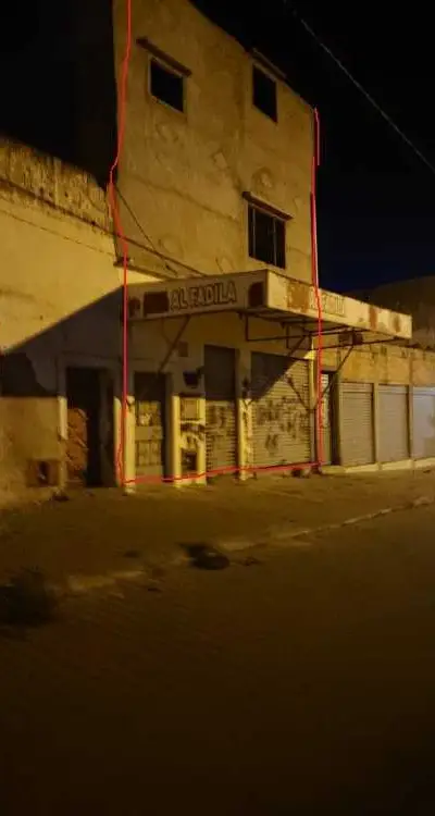 منزل بالكراجات للبيع بسيدي علي على الشارع