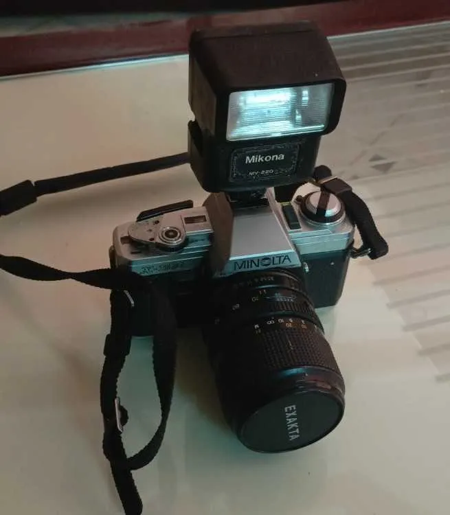 Appareil Photo Argentique Minolta X-300 + Objectif