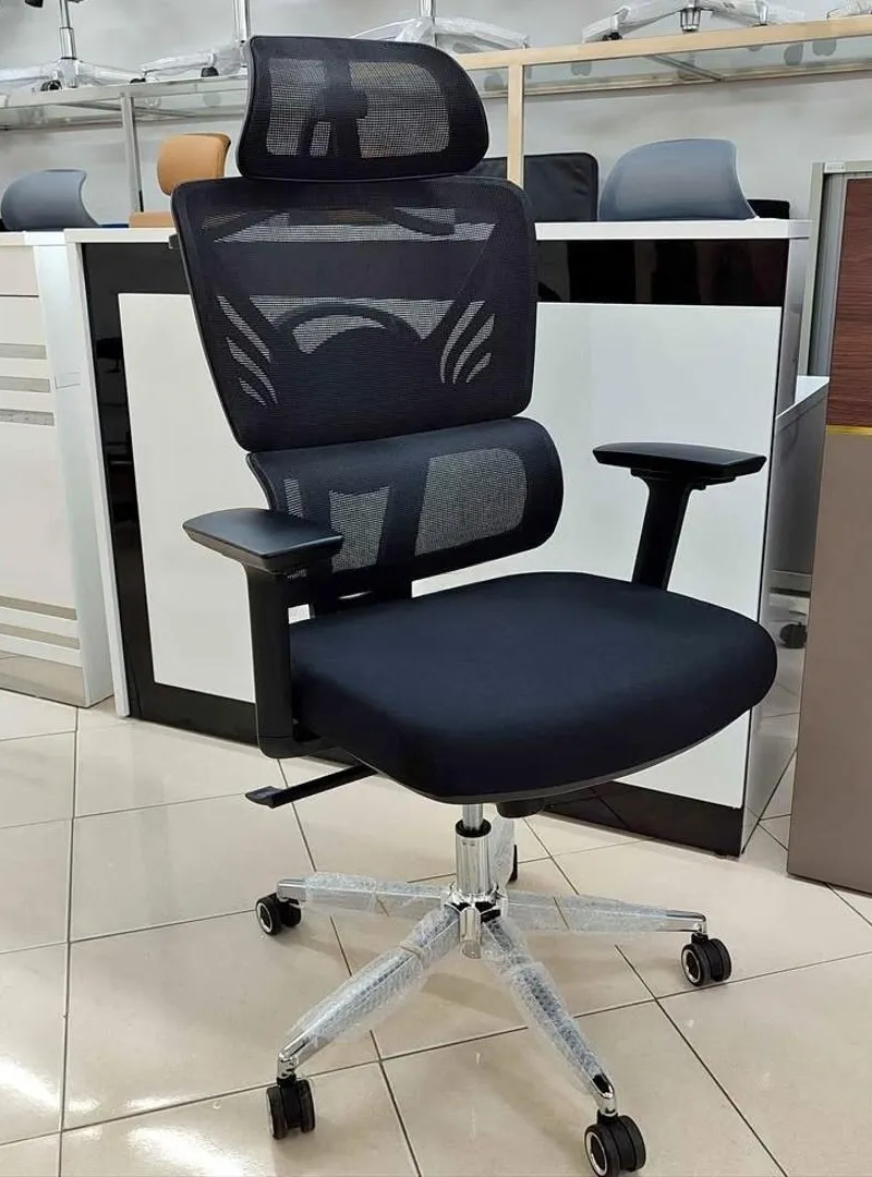 Fauteuil de direction avec accoudoirs