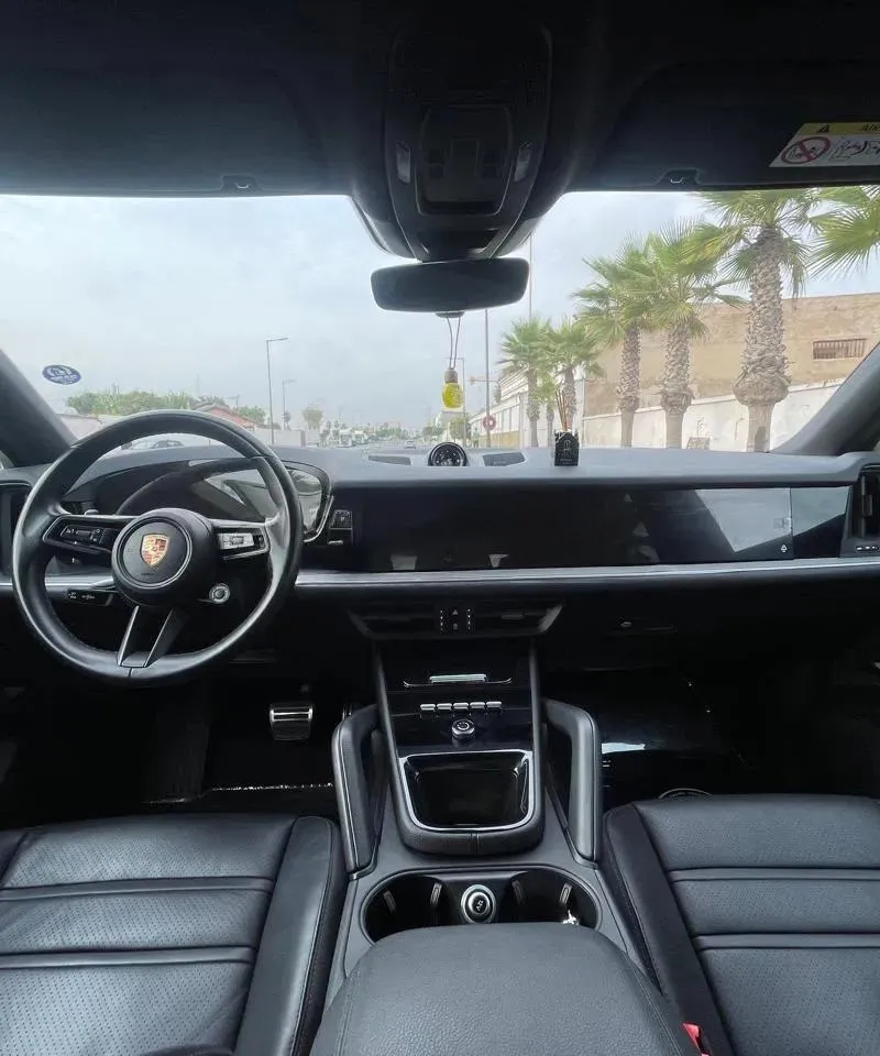PORSCHE Cayenne Coupé 2024 Hybride rechargeable Occasion Casablanca Maroc