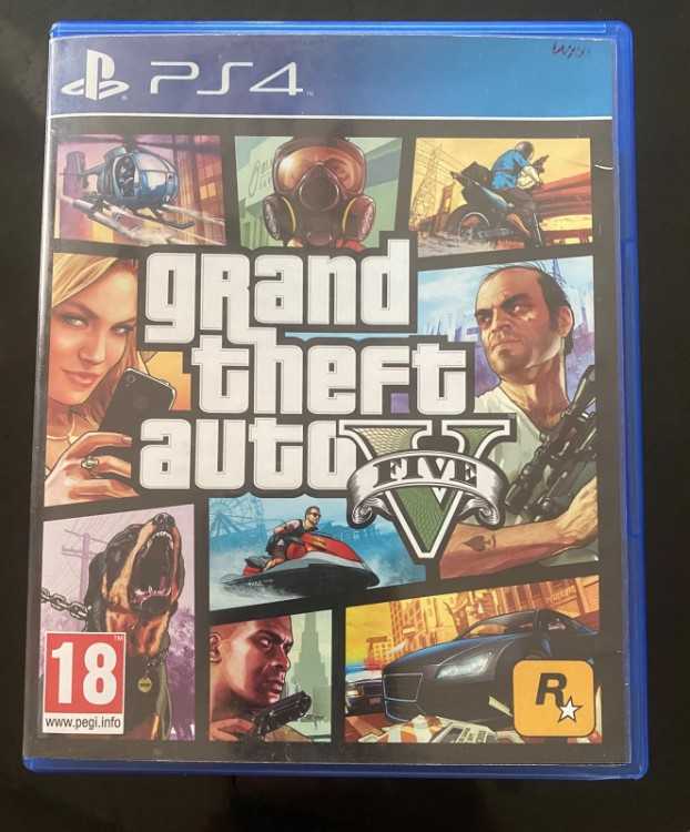GTA 5 PS4 tres bonne etat