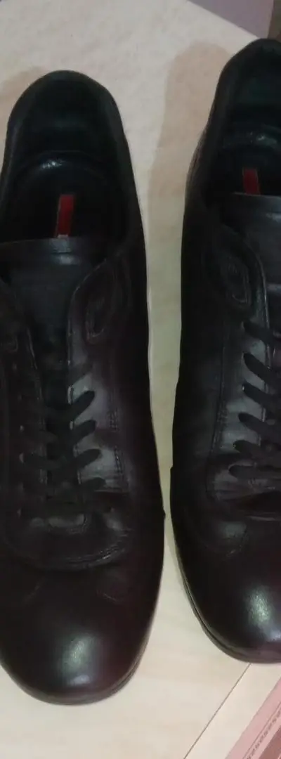 Baskets PRADA