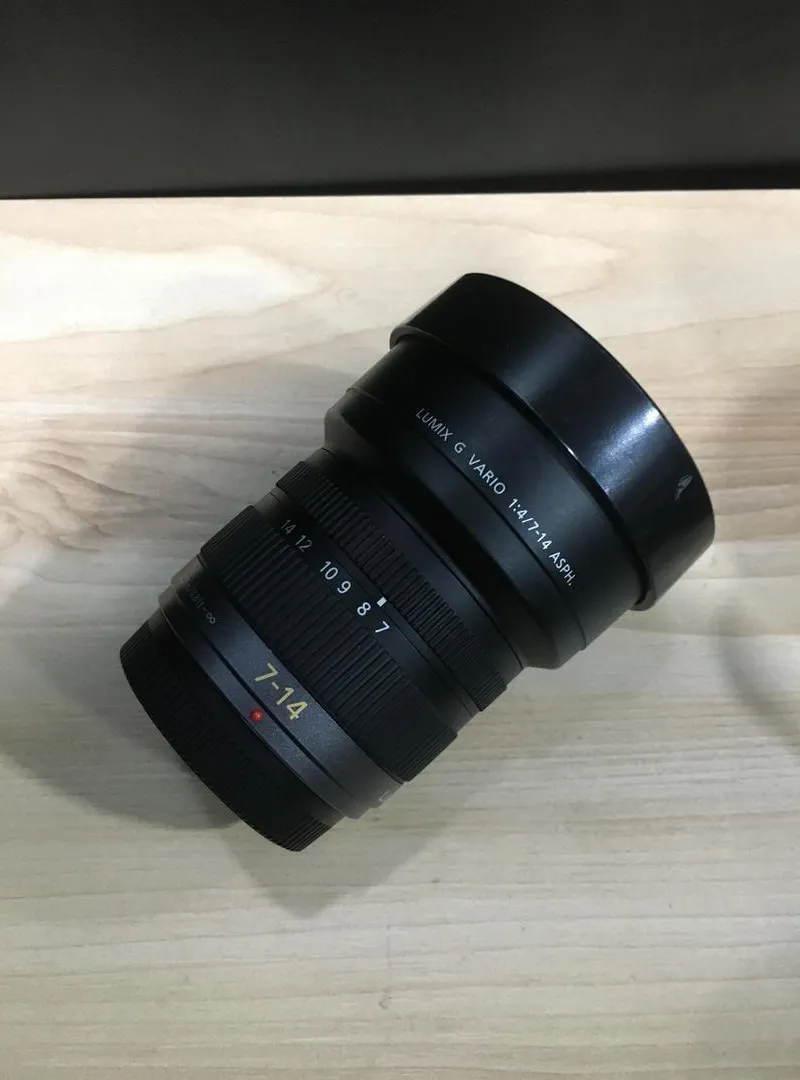 Objectif hybride Lumix G Vario 7-14mm f4 ASPH