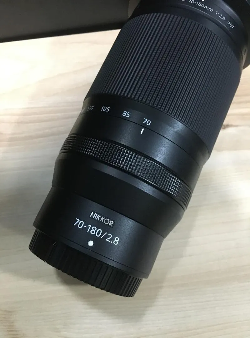 Objectif hybride Nikon 70-180mm f2.8 Monture Z