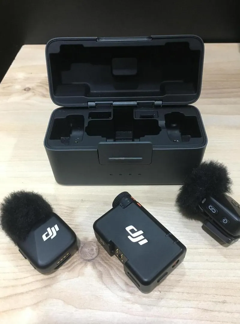 DJI Mic Mini (2 TX Plus 1 RX) très bon état