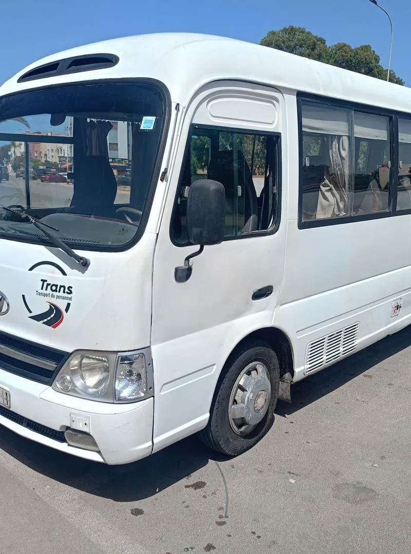 Hyundai County 30 places modèle 2011