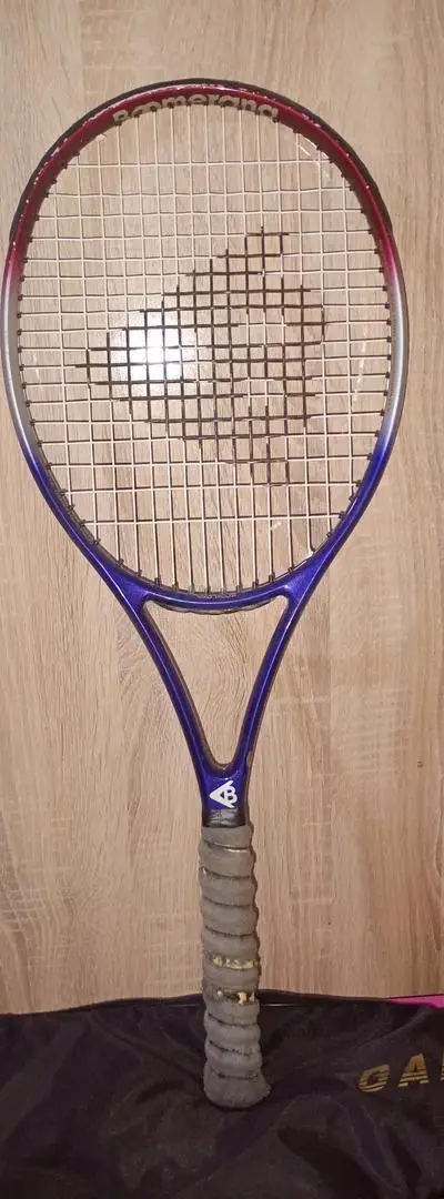 Raquette de tennis avec housse