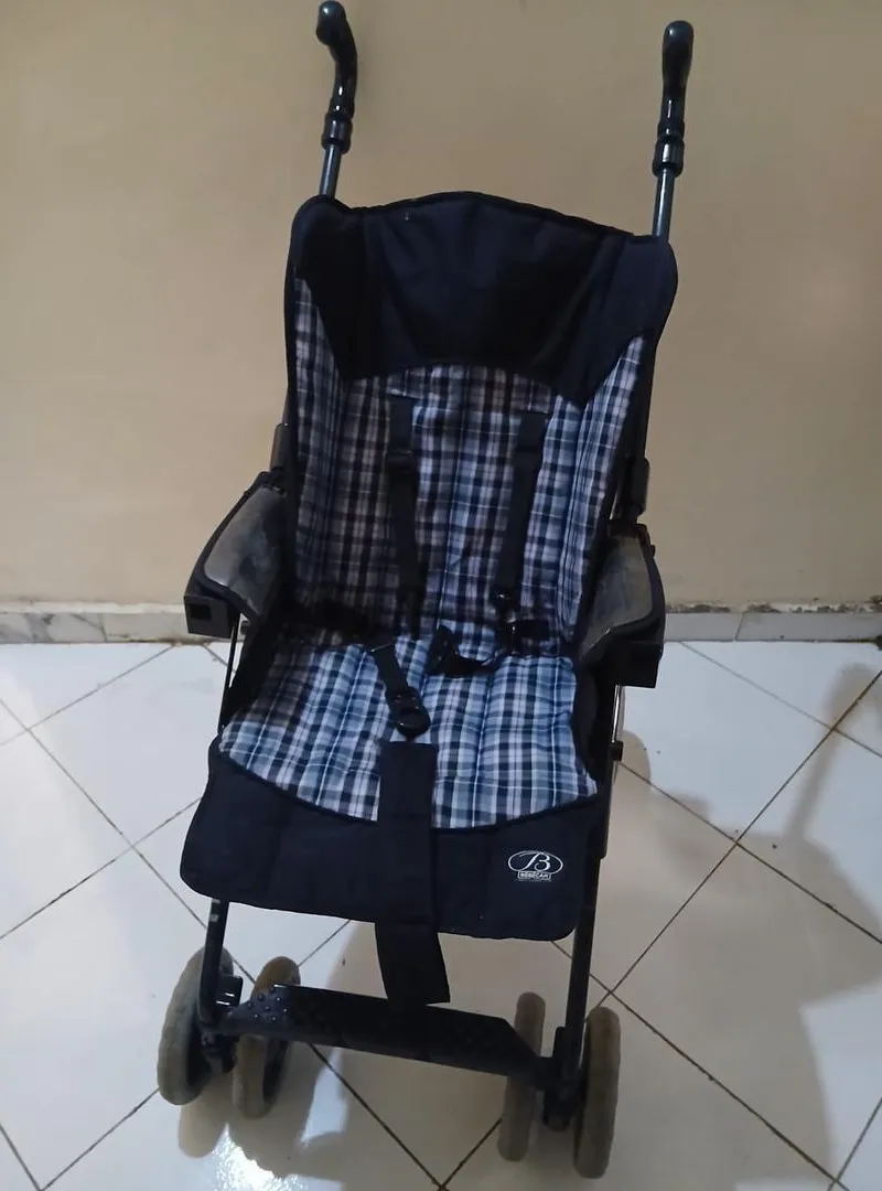 Poussette à vendre