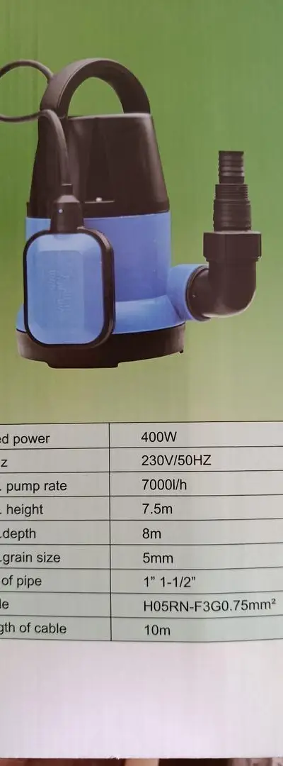 Pompe pour le relevage et l'évacuation d'eau