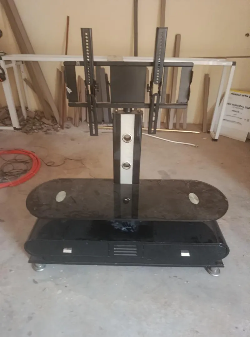 Table TV