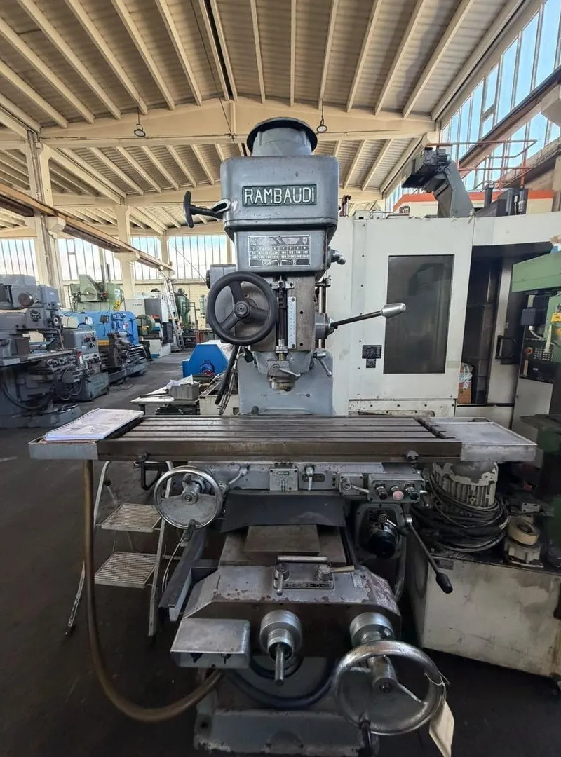 Des machines industrielles