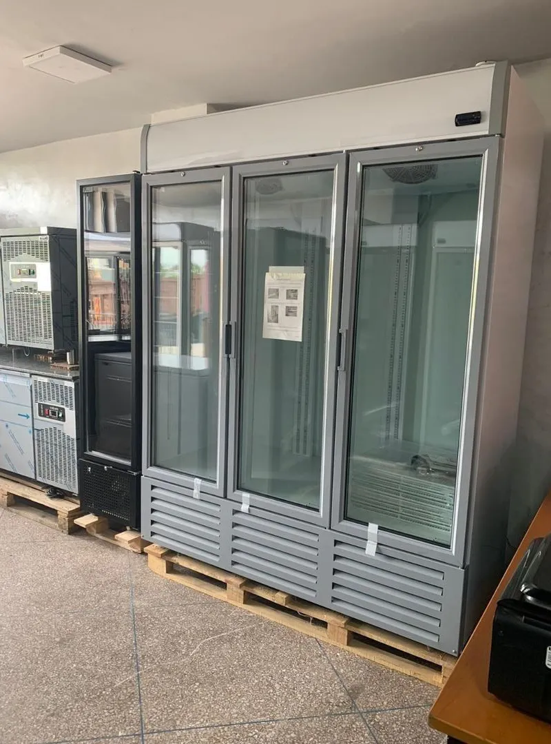 Frigo Commercial 3 Portes Haute Performance