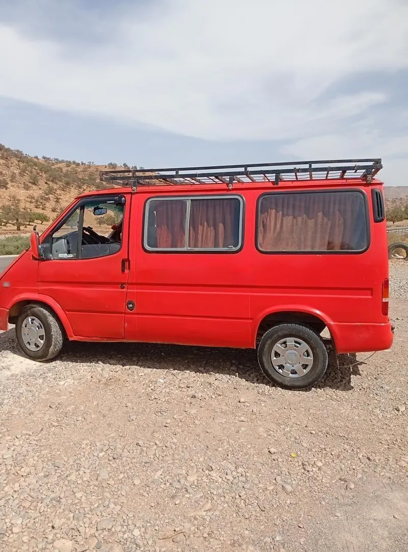 Van à vendre en excellent état