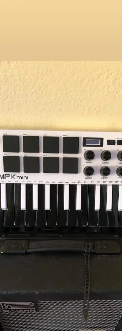 Akal MPK mini
