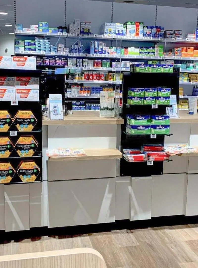 📢 Étagères de parapharmacie et de pharmacies à vendre