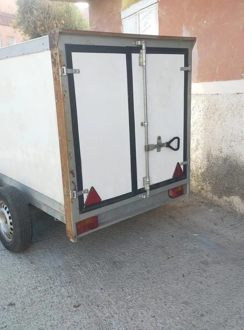 Remorque fourgon 750kg