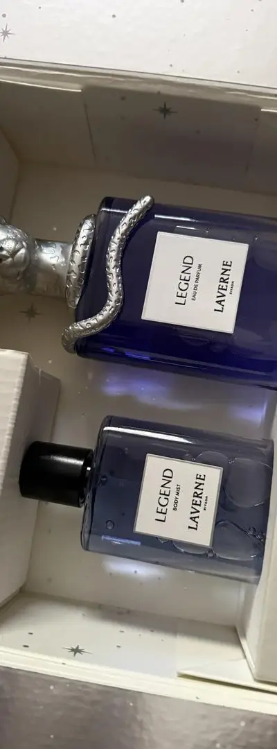 Parfums et encens émiratis