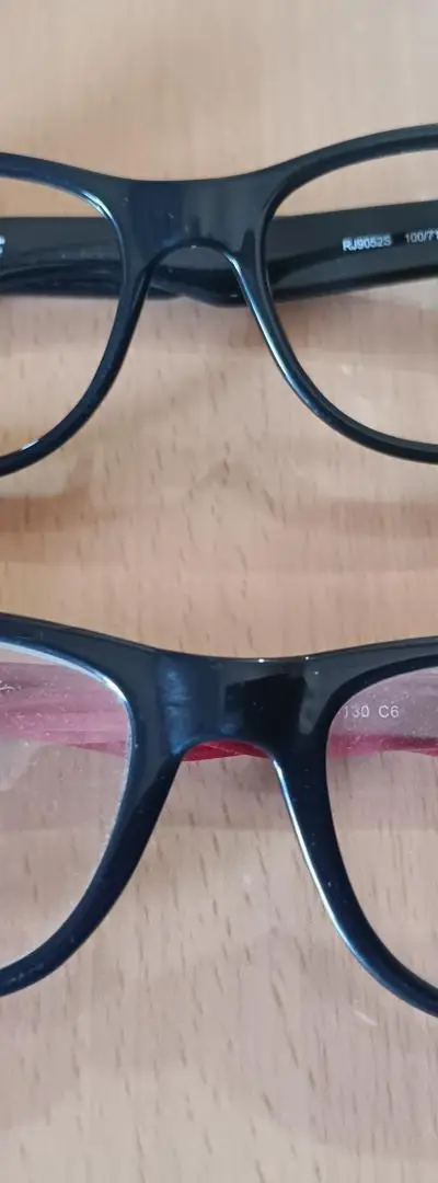Lunettes authentiques