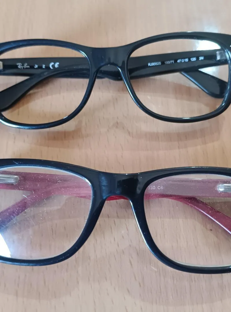 Lunettes authentiques