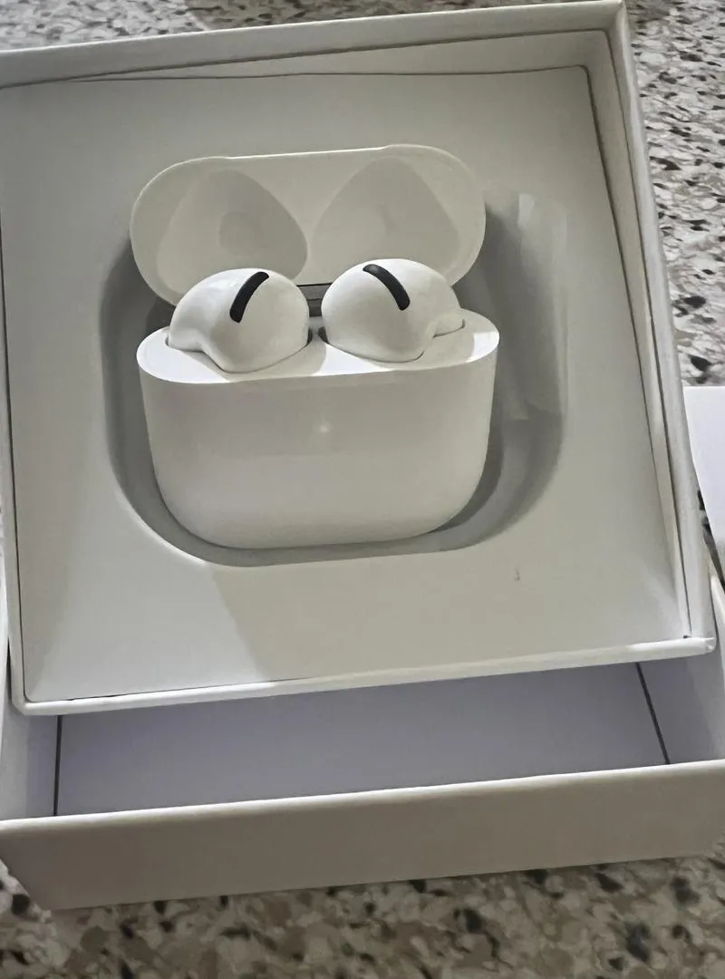 Airpods bonnes et neuves, son magnifique
