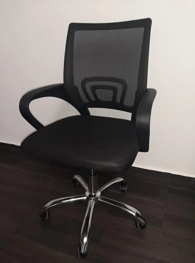 Chaise professionnelle pour espace de travail
