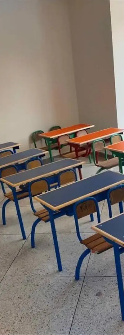 Table double pour établissements d'enseignement