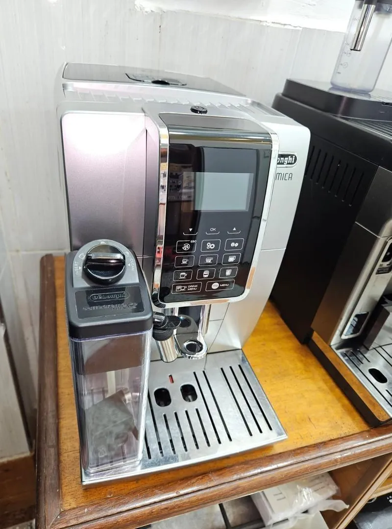 Cafetière Delonghi Dominica