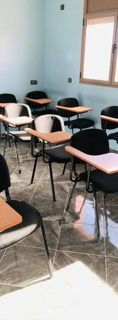 Chaise bureau pour centre de formation