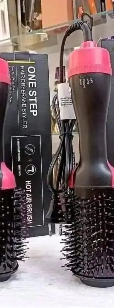 Peigne chauffant, sèche-cheveux et séchoir pour cheveux ONI STEP