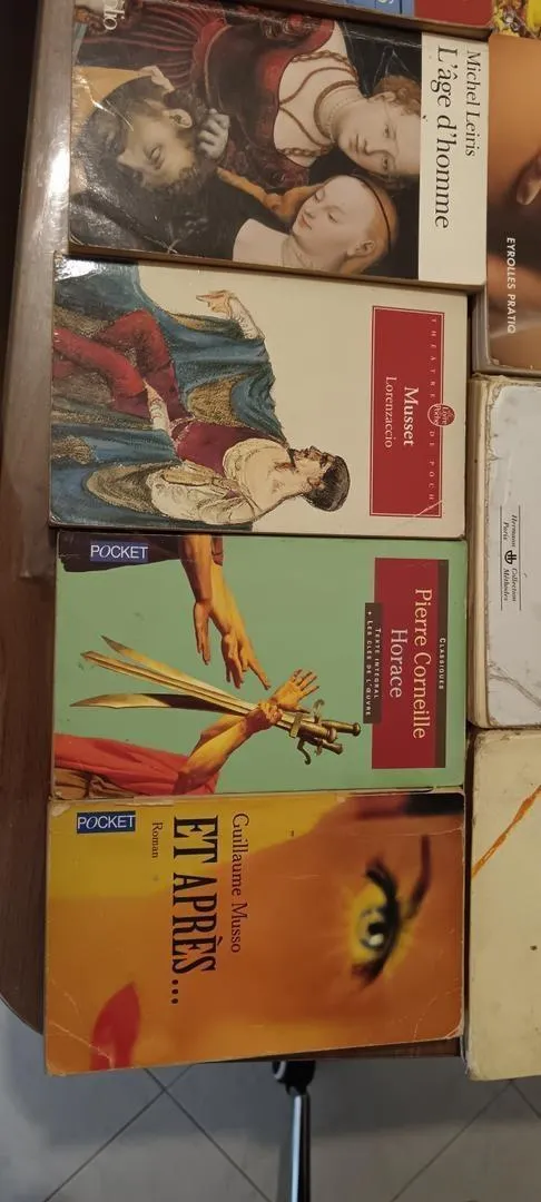 Romans et livres