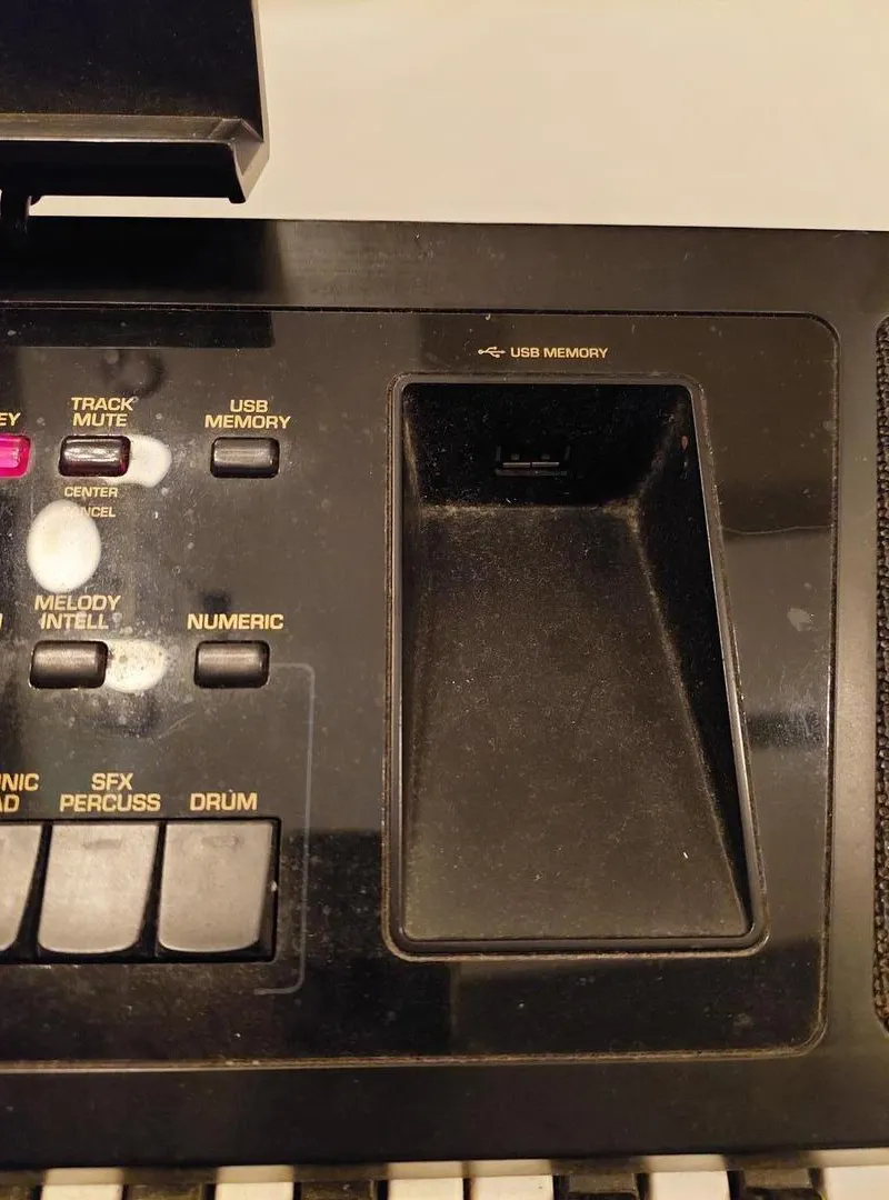 Roland bk5 avec 1/4 du temps