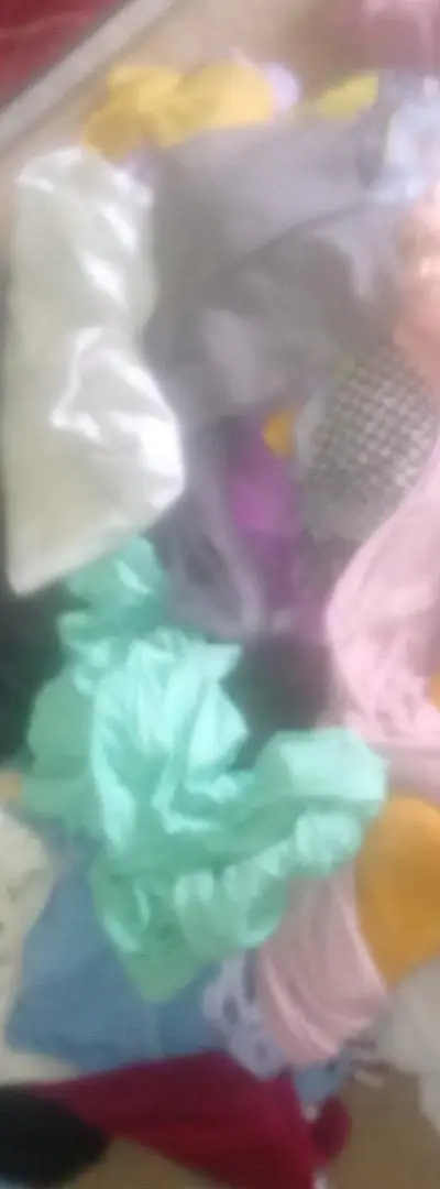 Vêtements propres à vendre à un prix raisonnable