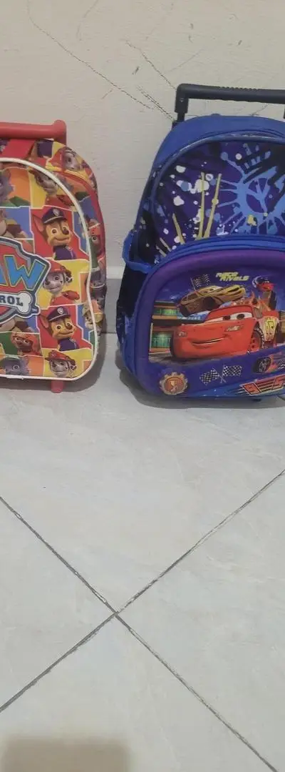 2 Cartables pour enfants