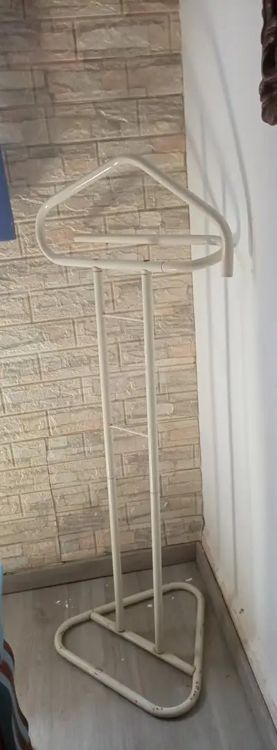 Chevalet pour vêtements